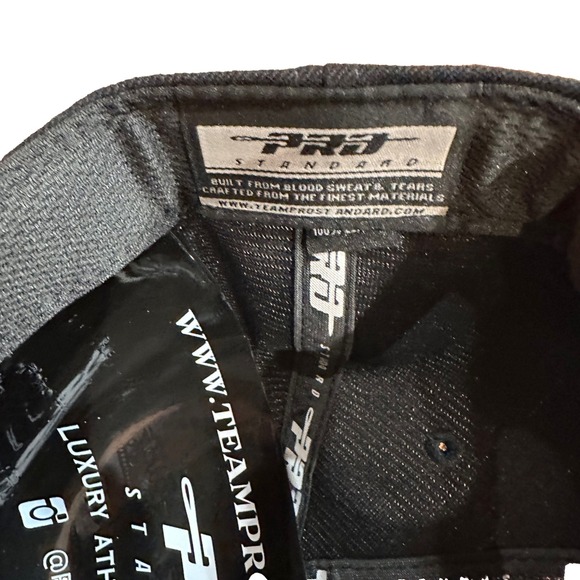 New York Yankees Hat Men's Triple Black Adjustable Baseball Cap NWT Snapback Hat - Picture 11 of 16